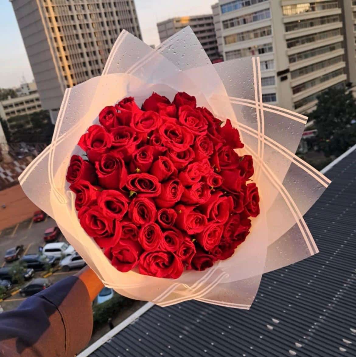 Premium Red Roses Bouquet - Image 2